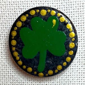 MAGNET / Needle Minder Hand Painted Shamrock Cross Stitch Embroidery Sewing